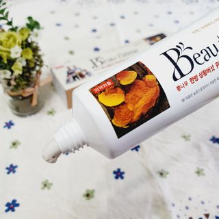보뗌므 한방 상황버섯 프로폴리스 치약 — 5점을 준 리뷰어가 2021년 2월 올린 사용 사진