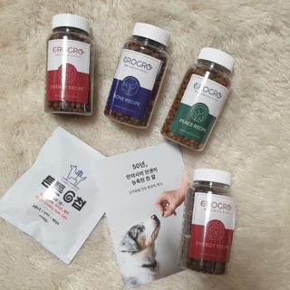 펫21 그로그로 본 강아지 고양이 반려동물 한방 영양제 관절 영양제 — 5점을 준 리뷰어가 2022년 1월 올린 사용 사진