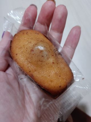 [메종콜리브리] 프랑스 마들렌 메종콜리브리 헤이즐넛 마들렌 2팩 — 5점을 준 리뷰어가 2021년 11월 올린 사용 사진