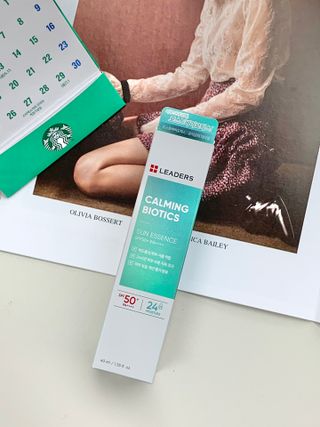 리더스코스메틱 리더스 카밍 바이오틱스 선 에센스 SPF 50+ PA++++ — 5점을 준 리뷰어가 2022년 7월 올린 사용 사진