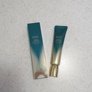 [NEW 탄력유턴 아이크림] AHC 유스 래스팅 리얼 아이크림 포 페이스 — 4점을 준 리뷰어가 2021년 3월 올린 사용 사진