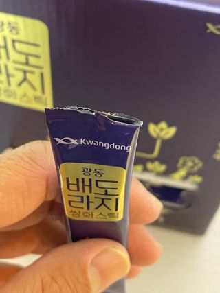 광동생활건강 나우 [광동] 배도라지 쌍화스틱 10mL x 100포 — 5점을 준 리뷰어가 2023년 11월 올린 사용 사진
