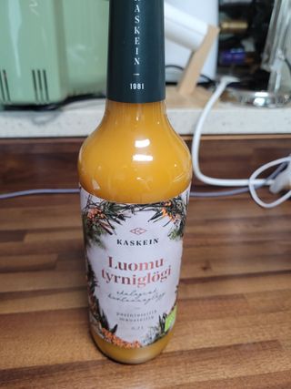 H365 [Kaskein Luomutyrniglögi] 핀란드 전통 무알콜 멀드와인 시벅톤 글로기 — 4점을 준 리뷰어가 2021년 4월 올린 사용 사진