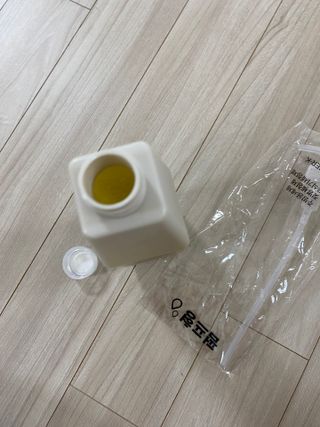 마더케이 디아 프리미엄 젖병세정제 500ml 액상형/무향 — 5점을 준 리뷰어가 2021년 12월 올린 사용 사진