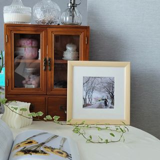 니은기억 휴대폰 속 인생샷을 담는 인생샷 액자 이태리 수입산 원목 프레임 — 5점을 준 리뷰어가 2021년 6월 올린 사용 사진