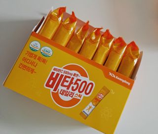 [광동제약] 비타500데일리스틱70포&굿즈3종 — 5점을 준 리뷰어가 2021년 10월 올린 사용 사진