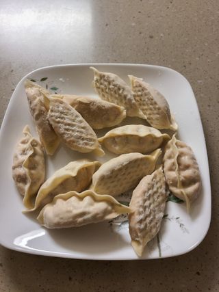 삼양냉동 [삼양] 얇은피불닭왕교자+얇은피까르보불닭왕교자 총4팩 — 4점을 준 리뷰어가 2021년 2월 올린 사용 사진