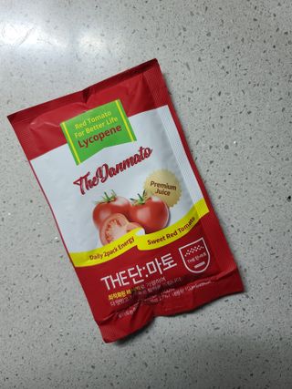 제이제이바이오 더단마토 프리미엄주스 100ml 30팩입 - 무설탕 스테비아 토마토즙 — 5점을 준 리뷰어가 2021년 11월 올린 사용 사진