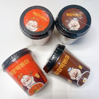 유비쿡 컵떡볶이 매운컵떡볶이2개/ 짜장컵떡볶이 2개  총 4개세트 — 5점을 준 리뷰어가 2021년 6월 올린 사용 사진
