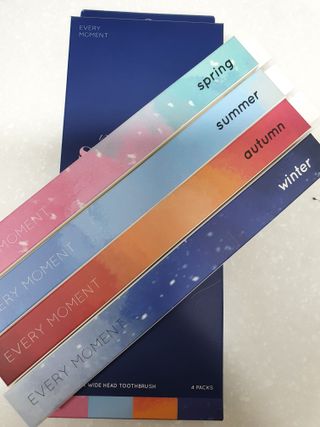 에브리모먼트 에브리 모먼트 칫솔 Every moment toothbrush — 4.5점을 준 리뷰어가 2022년 2월 올린 사용 사진