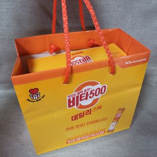 광동제약 [광동] 비타500데일리스틱 70포X2개 + 뚱랑이엽서 + 쇼핑백 증정 — 5점을 준 리뷰어가 2022년 1월 올린 사용 사진