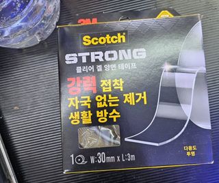 3M 스카치 초강력 클리어겔 실리콘 아크릴 양면테이프 30mmx3m 1개 — 5점을 준 리뷰어가 2025년 6월 올린 사용 사진