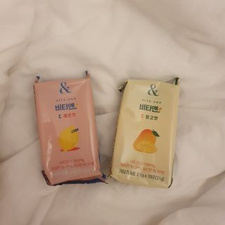 비타앤C 레몬맛, 망고맛 — 5점을 준 리뷰어가 2021년 4월 올린 사용 사진