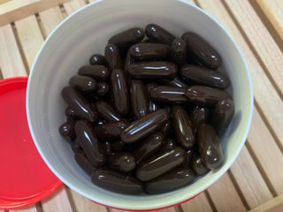 Swisse 스위스 고함량 프로폴리스 2,000mg 210정 — 5점을 준 리뷰어가 2021년 11월 올린 사용 사진