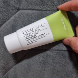 닥터플리너스 제트 큐어 크림 30ml + 제로 트러블 패치 9EA — 5점을 준 리뷰어가 2022년 5월 올린 사용 사진