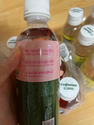 더그레잇티 콤부차 [매일유업] 더그레잇티 44kcal 콤부차 300ml *12개입 (오리지널 6개+베리리치 6개) — 4.5점을 준 리뷰어가 2023년 7월 올린 사용 사진