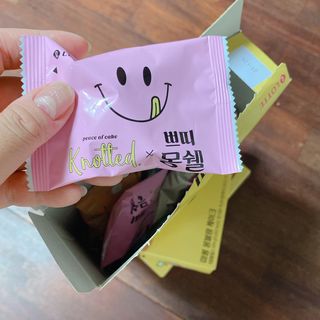 롯데제과 쁘띠몽쉘 마롱몽블랑 — 3.5점을 준 리뷰어가 2021년 10월 올린 사용 사진