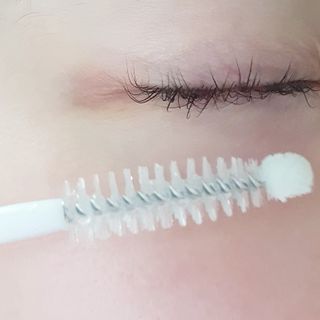 피부미 골드베릴 아이래쉬 앰플 10ml — 5점을 준 리뷰어가 2021년 9월 올린 사용 사진