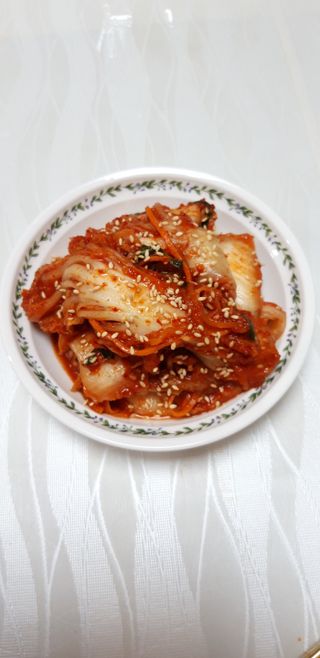 셰프애찬 알배기 겉절이 김치 1kg — 5점을 준 리뷰어가 2022년 10월 올린 사용 사진