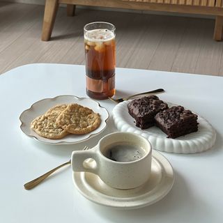 서브큐 오티스 더블초코 브라우니 시트+쿠키 생지 3종(더블 코코아 화이트/화이트 청크/청키초코) — 5점을 준 리뷰어가 2023년 2월 올린 사용 사진