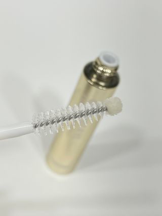 피부미 골드베릴 아이래쉬 앰플 10ml — 4.5점을 준 리뷰어가 2021년 9월 올린 사용 사진