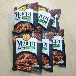 한성기업 무볼레 왕건더기 볶음밥 갈릭스테이크 — 5점을 준 리뷰어가 2021년 10월 올린 사용 사진