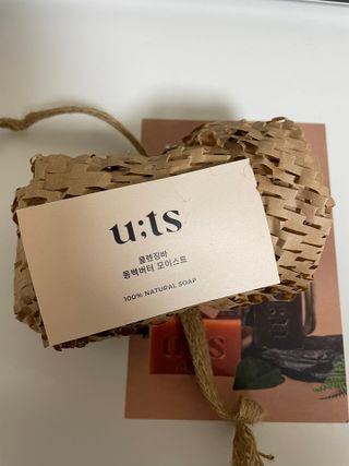 그리니프 유티에스 클렌징바 160g (동백버터 모이스트/애프리콧 바이탈/율피앤피마자 턴오버) 3종 택1 — 5점을 준 리뷰어가 2023년 2월 올린 사용 사진