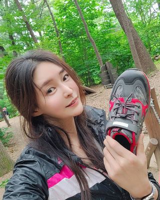 위어스세이프티 WS-406NP 경작업용 미끄럼방지 4인치 안전화 — 5점을 준 리뷰어가 2021년 6월 올린 사용 사진
