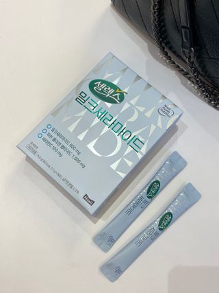 셀렉스스포츠 셀렉스 밀크세라마이드 저분자피쉬콜라겐 28포 X 1박스 — 5점을 준 리뷰어가 2021년 8월 올린 사용 사진