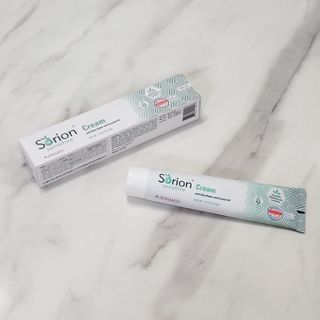 건선/아토/습진/민감성 피부 천연보습진정크림 소리온 크림 & 센시티브 크림 50g — 4점을 준 리뷰어가 2022년 1월 올린 사용 사진