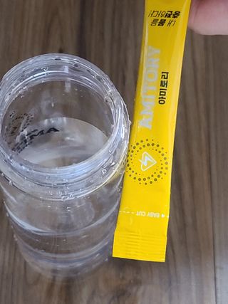 주식회사 씨크릿비에프랩 마시는 아미노산 아미토리 열대과일맛 14포 [1포, 5g / 보틀증정] — 5점을 준 리뷰어가 2022년 12월 올린 사용 사진