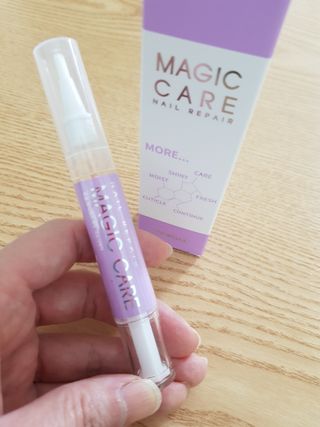 뷰젤 매직케어 네일솔루션 손발톱 보습 영양제 펜슬타입 5ml — 5점을 준 리뷰어가 2022년 4월 올린 사용 사진