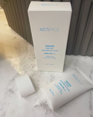 엠디스픽 무향자차 수분 선크림 PSF50+ PA++++ 50ml — 5점을 준 리뷰어가 2023년 3월 올린 사용 사진