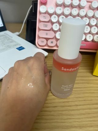 산다화 더블 이펙트 안티 링클 세럼 50ml — 4.5점을 준 리뷰어가 2022년 10월 올린 사용 사진