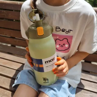 모즈스웨덴 MOZ 스웨덴 316 스텐 대용량 원터치 손잡이 보냉보온병 — 5점을 준 리뷰어가 2023년 8월 올린 사용 사진