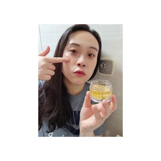 아이앤립 / EYENLIP 아이앤립 24K 골드 N 펩타이드 앰플 크림 — 4.5점을 준 리뷰어가 2021년 4월 올린 사용 사진