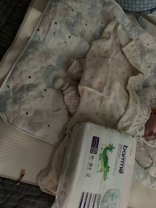 오브맘 밤 프리미엄 아기 기저귀 팬티형 밴드형 — 4점을 준 리뷰어가 2021년 1월 올린 사용 사진