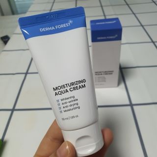 더마포레스트 모이스처라이징 아쿠아크림 / 수분크림 히알루론산 펩타이드 보습 미백 주름개선 — 5점을 준 리뷰어가 2021년 6월 올린 사용 사진