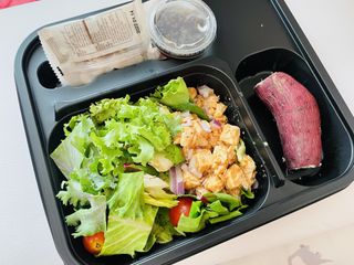 참살이도시락 작심삼일 샐러드도시락 3개 맛보기 새벽배송 또는 택배배송 — 5점을 준 리뷰어가 2021년 8월 올린 사용 사진