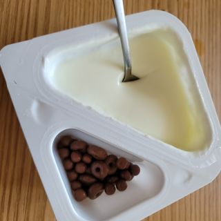 매일바이오 토핑요거트 — 5점을 준 리뷰어가 2021년 5월 올린 사용 사진