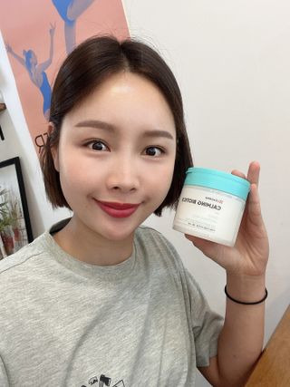 리더스코스메틱 리더스 카밍 바이오틱스 퀵 수딩 패드 — 5점을 준 리뷰어가 2022년 4월 올린 사용 사진