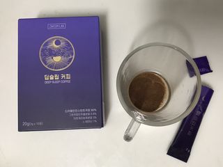 작심연구소 딥슬립커피 /  대마커피  (랜덤 증정) — 5점을 준 리뷰어가 2022년 5월 올린 사용 사진