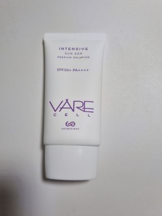 바르셀 톤업 무기자차 자외선차단제 순한 선크림 인텐시브 선 젠 50ml — 4점을 준 리뷰어가 2021년 11월 올린 사용 사진