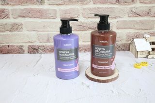 쿤달 [KUNDAL 공식] 프리미엄 헤어 케어 스페셜 세트 샴푸 500ml &amp; 트리트먼트 500ml — 5점을 준 리뷰어가 2021년 3월 올린 사용 사진