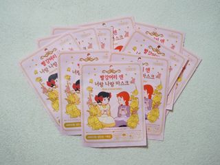 [숨그림]  덴탈마스크 짱구 우리아이 그리고 내가 쓰는 믿을수있는 케릭터 마스크  16종 — 5점을 준 리뷰어가 2021년 11월 올린 사용 사진