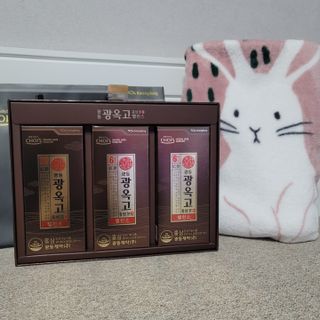 광동제약 [광동] 광옥고 홍삼 본 밸런스 30포 + 쇼핑백 — 5점을 준 리뷰어가 2021년 12월 올린 사용 사진