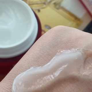 레드투래드 센서티브 슈퍼 크림 50ml — 5점을 준 리뷰어가 2021년 8월 올린 사용 사진