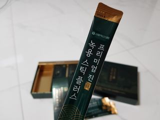 서울약사신협_프리미엄 진 녹용스틱 플러스10g x 30포 — 5점을 준 리뷰어가 2021년 8월 올린 사용 사진