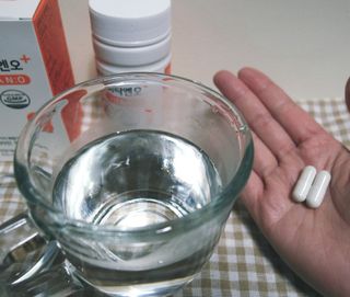 프리마인 성큼다가온 봄, 이너뷰티를 챙겨야 피부도 화사하게, 컨디션도 활기차게. 흡수율을 높인 고효율 비타민. — 4.5점을 준 리뷰어가 2023년 3월 올린 사용 사진