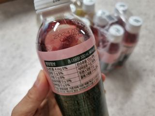 더그레잇티 콤부차 [매일유업] 더그레잇티 44kcal 콤부차 300ml *12개입 (오리지널 6개+베리리치 6개) — 5점을 준 리뷰어가 2023년 7월 올린 사용 사진